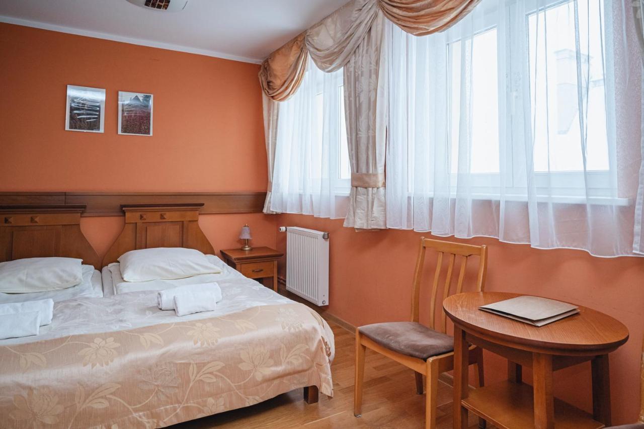 Bed and Breakfast Wanta Закопане Экстерьер фото