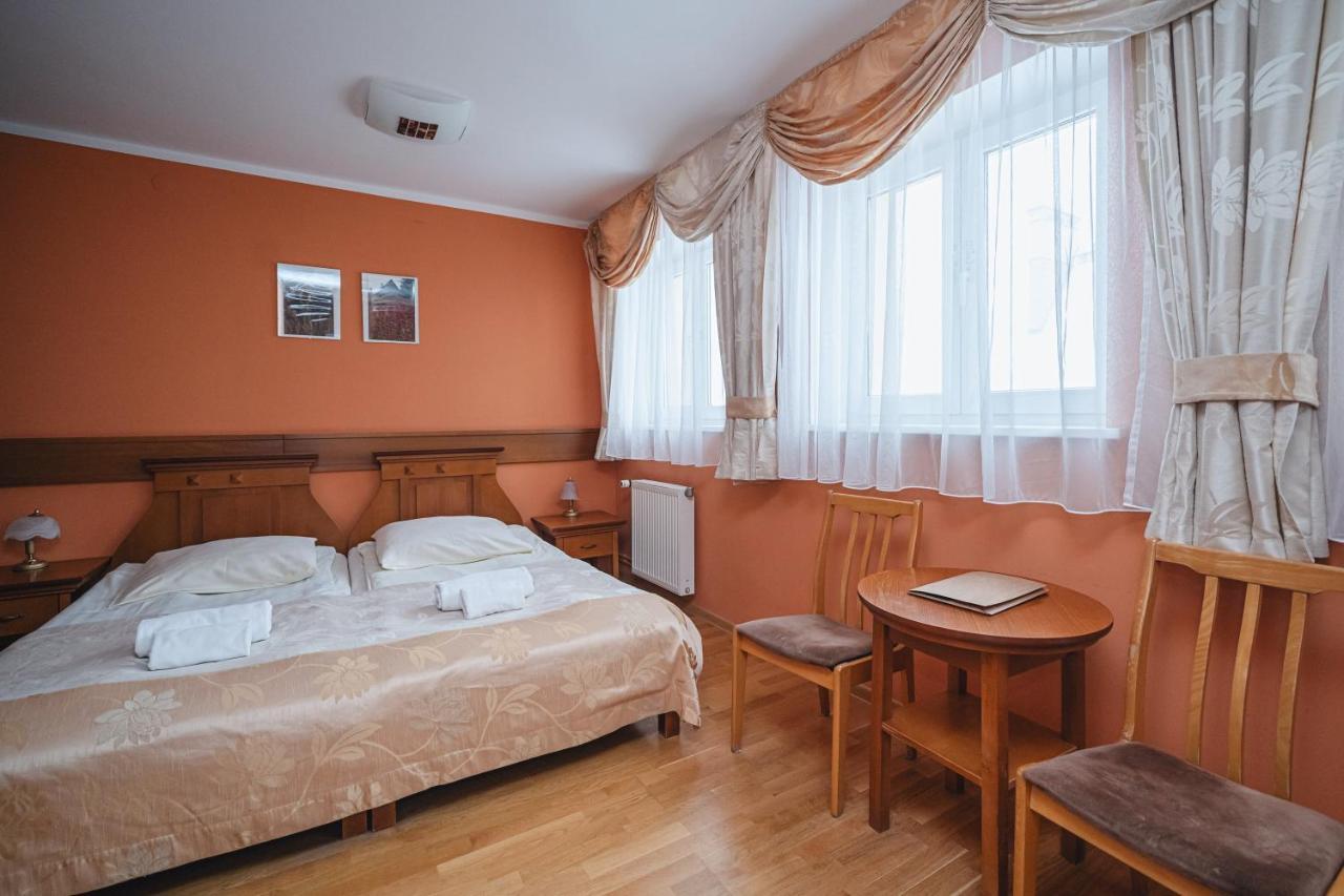 Bed and Breakfast Wanta Закопане Экстерьер фото